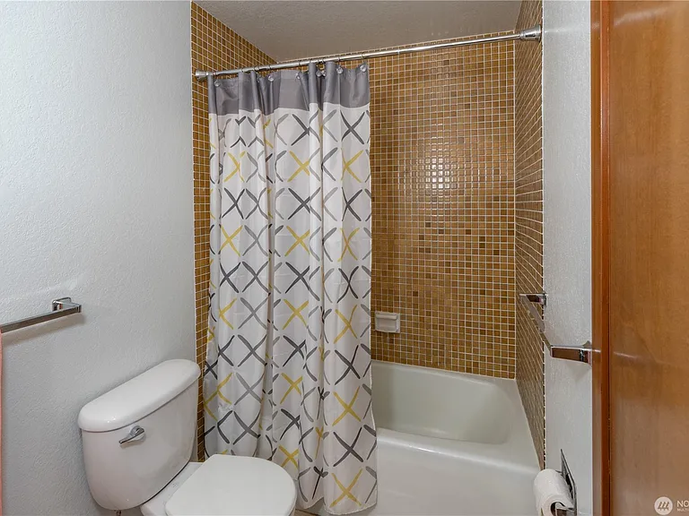 101 Highland Greens Dr #1 — Photo 26