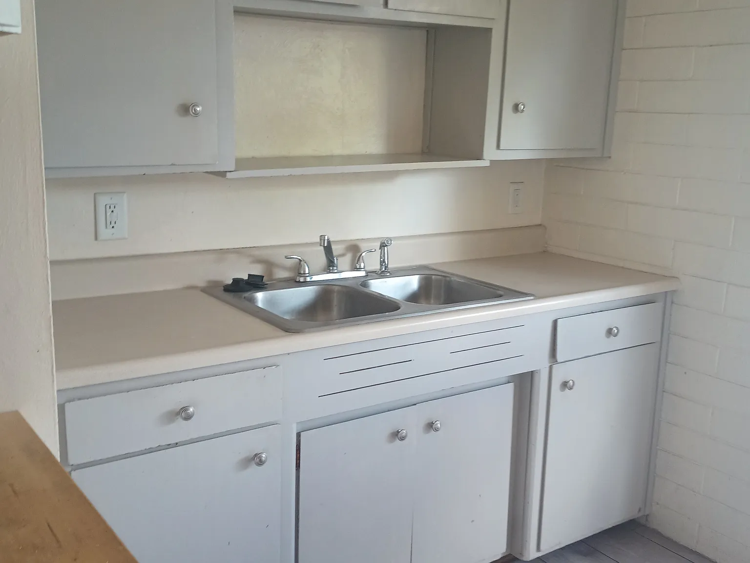 1 bed, 550 sqft, $675 — Photo 4