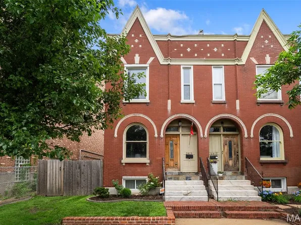 2815 Arsenal St, Saint Louis, MO 63118