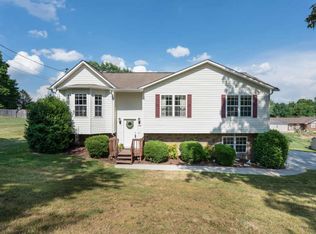 3422 Street Dr, Johnson City, TN 37601