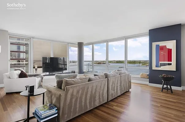 Rented by Sotheby's International Realty | media 16