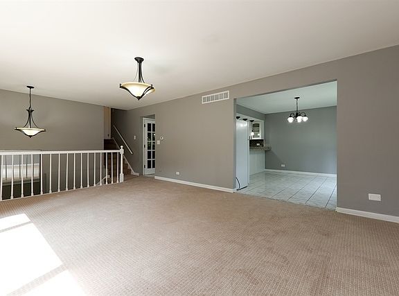 3rd image of 216 N Wisconsin Ave