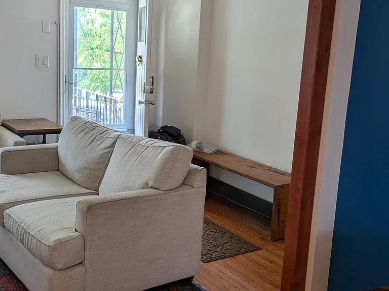 806 Hamilton St NE — Photo 10