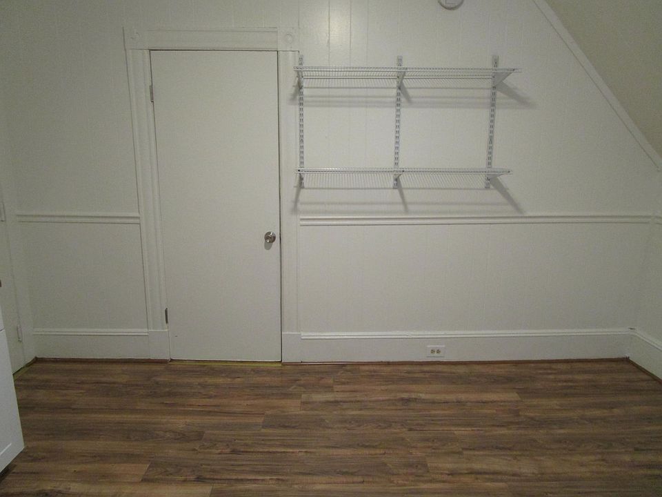 2nd image of 366 Main St #5