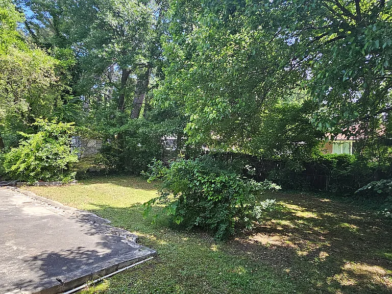3223 Shallowford Rd NE — Photo 25