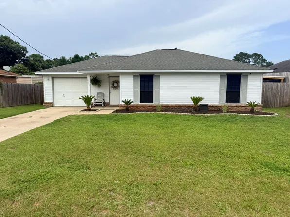 818 Amberway Dr, Pensacola, FL 32506