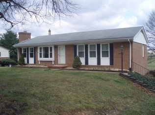 105 Cold Springs Rd, Stuarts Draft, VA 24477