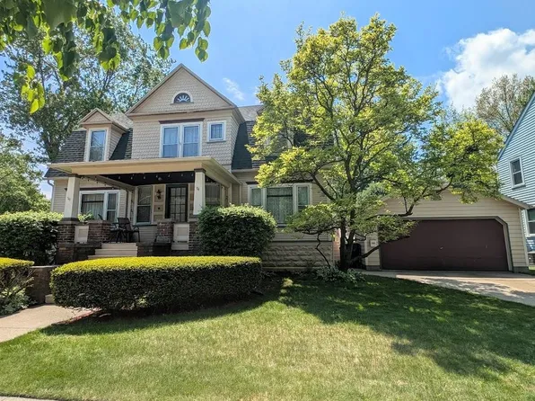 2180 4th St, Bay City, MI 48708