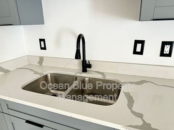 3rd image of 1209 E 124th Ave APT K