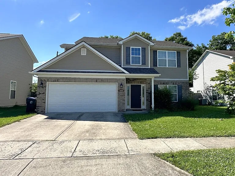 408 Cunningham Ln — Photo 1