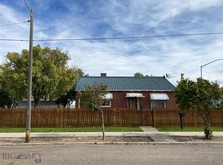 319 5th St SW, Great Falls, MT 59404