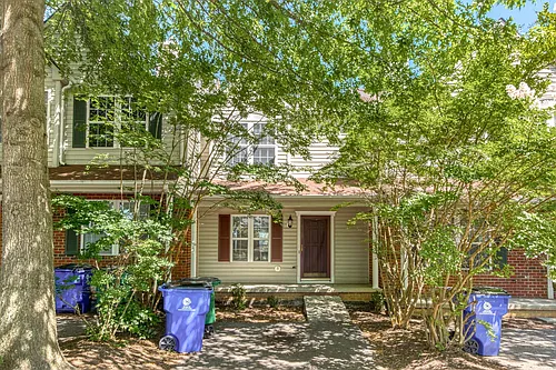 1615 Providence Blvd Photo 1