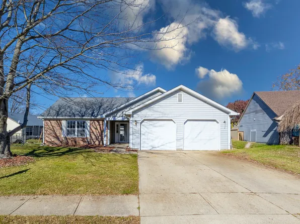 400 Southway Ct, Bargersville, IN 46106