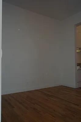 Rented by Tower Brokerage | media 44