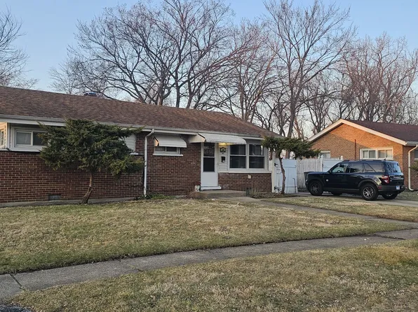 2926 Sussex Ave, Markham, IL 60428