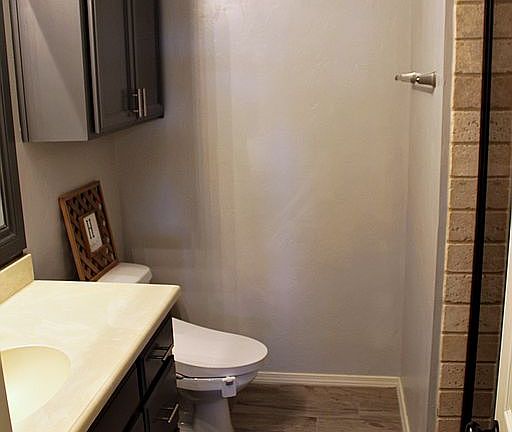 5th image of 18608 Andalucia Dr