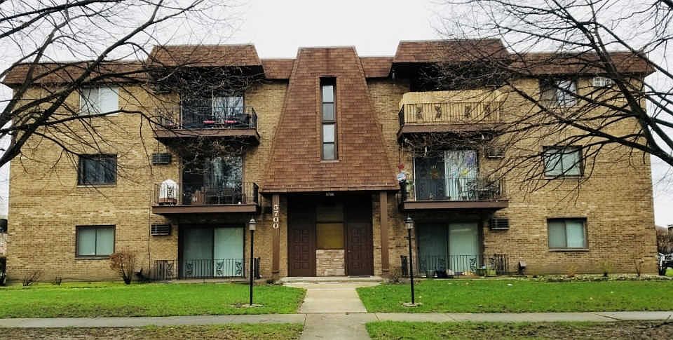 1st image of 5700 W 128th St Unit 12