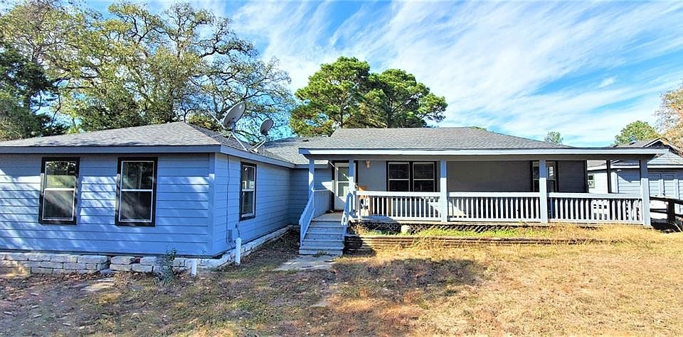 1st image of 147 Park Dr