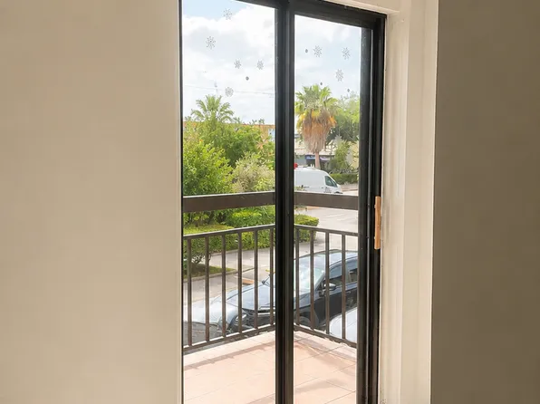 Westland Manor, 1465 W 41st St #Wm-1555-05, Hialeah, FL 33012