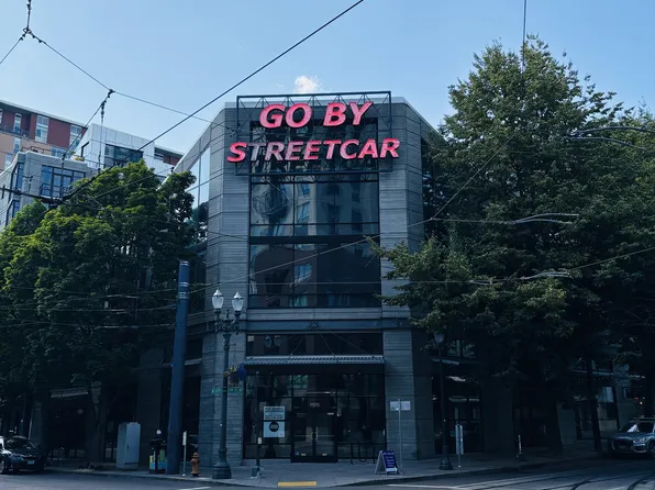 1030 NW 12th Ave APT 526, Portland, OR 97209