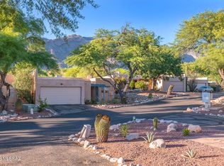 4566 E Camino De Cancun, Tucson, AZ 85718