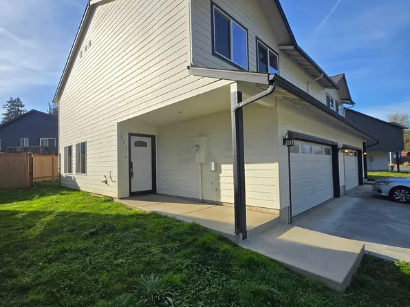 213 Oak St, Winlock, WA 98596