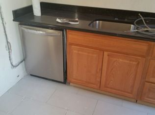2350 29th St #2, Astoria, NY 11105