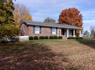8236 Bloomfield Rd, Bloomfield, KY 40008