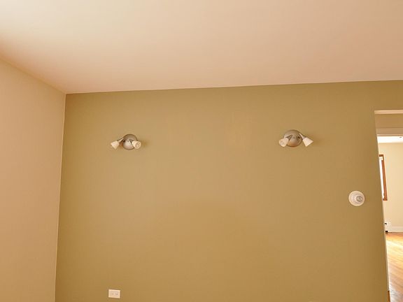 5th image of 4744 N Sayre Ave APT 2D