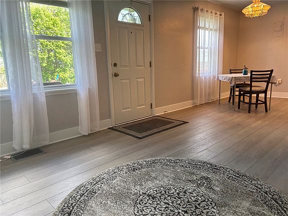 3rd image of 243 Cottage Hill Ave