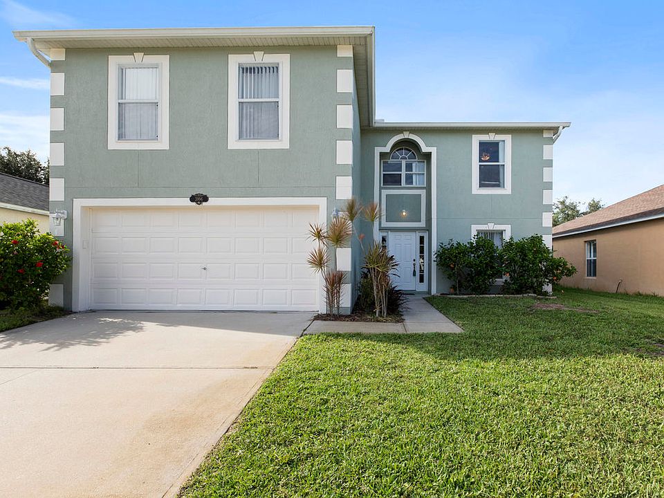 1st image of 3996 Four Lakes Dr
