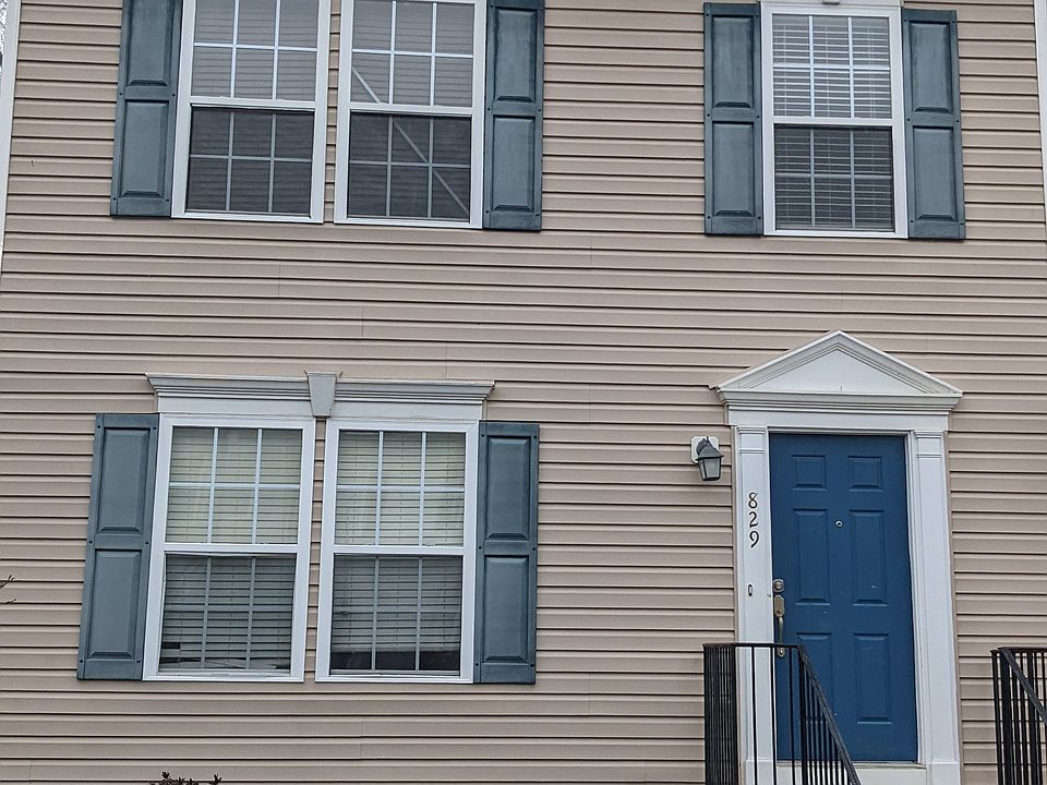 1st image of 829 Gallows Ct