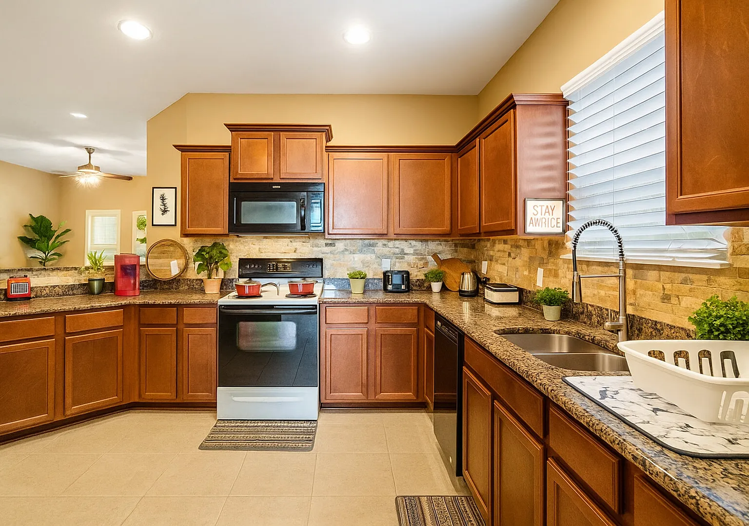 Crowley// relocation// insurance// crew friendly — Photo 4