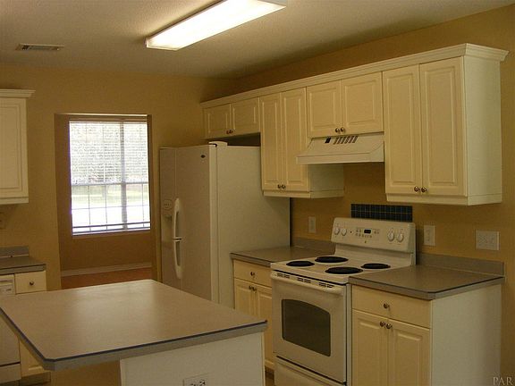 3rd image of 9055 Caribbean Dr