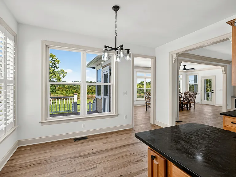 1733 Indigo Island Dr — Photo 38
