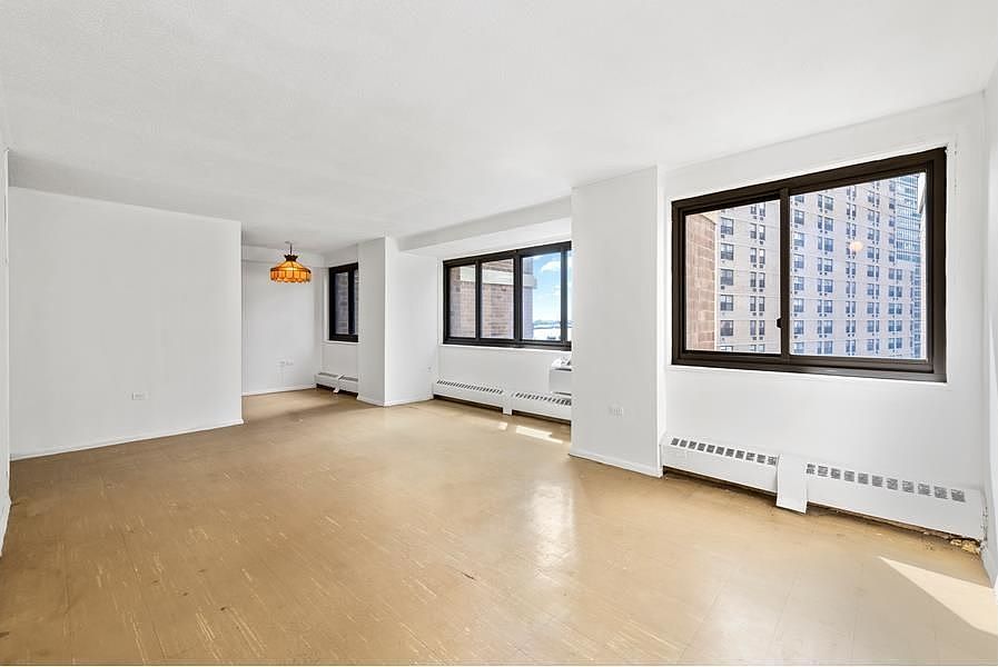 1st image of 100 Beekman St APT 11G