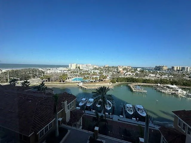 521 Mandalay Ave #704 — Photo 22