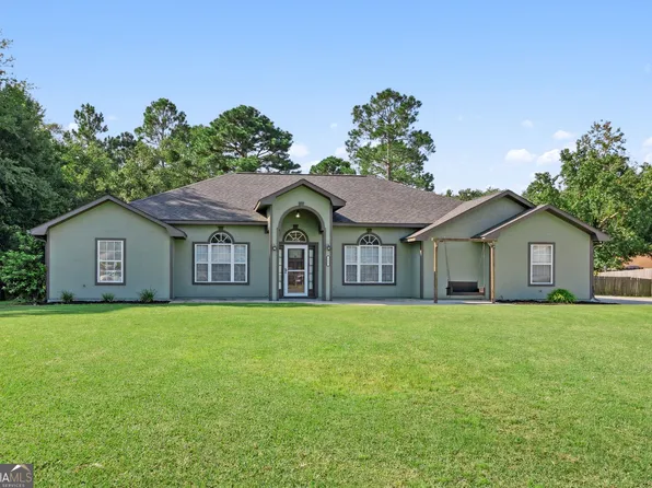 102 Lake Forest South Ct, Kingsland, GA 31548