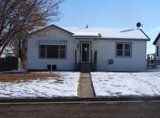 216 Avenue H, Beaver, OK 73932