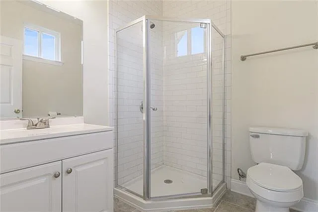 1826 Eagle St — Photo 11