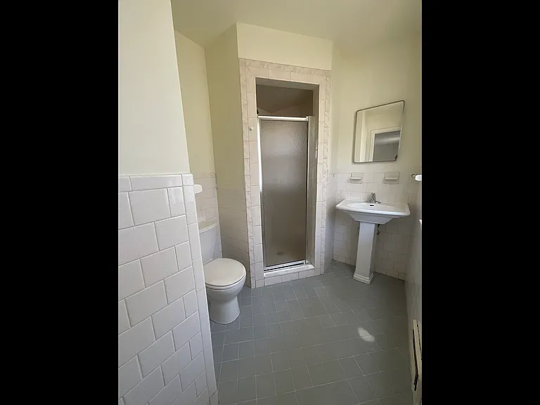 231 Fallsbrook Rd — Photo 18