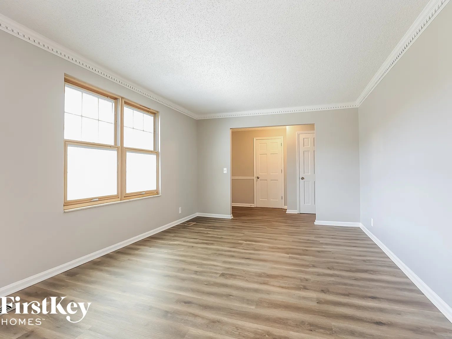 4 bed, 2.0 bath, 2150 sqft, $2,515 — Photo 3