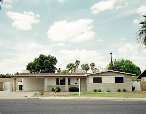 1st image of 1048 N DRESDEN Circle