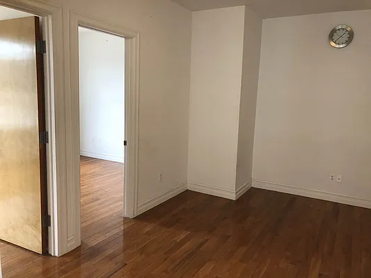 Rented by Rentiko Inc | media 38