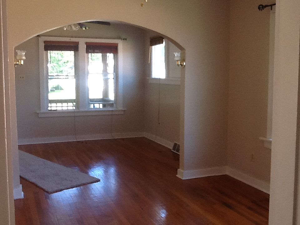 1st image of 528 Washington Ave