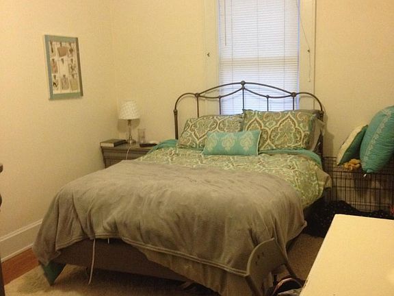 4th image of 3762 Ault Park Ave #2