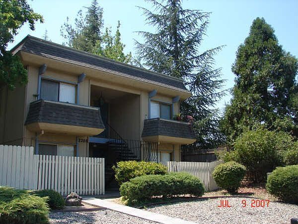 626 833-8888, Sharon