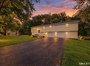 8 Pettersson Circle, Stafford, CT 06076