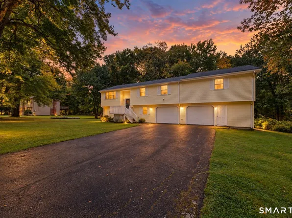 8 Pettersson Circle, Stafford, CT 06076