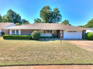 921 Walnut Ct, Guthrie, OK 73044